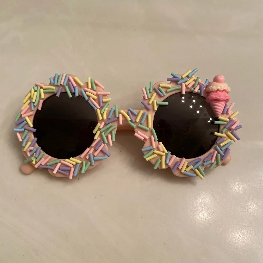 Girls light pink flower shaped sunglasses w sprinkles and ice cream charm